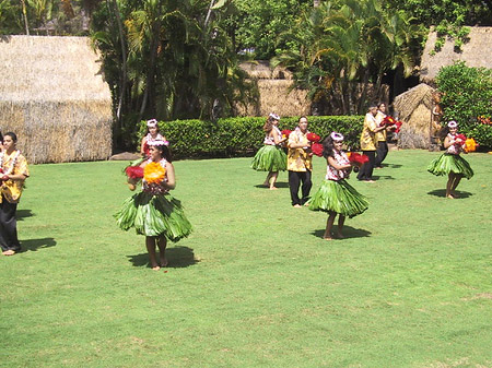 Foto Hula Show