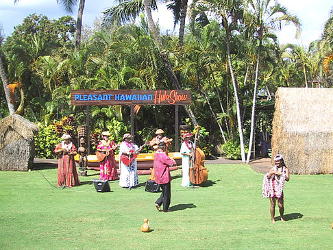 Foto Hula Show