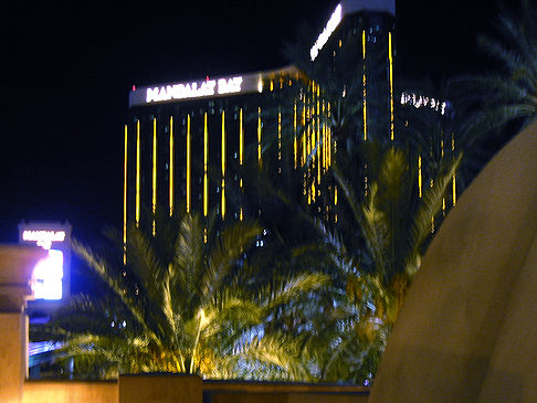 Fotos Hotel Luxor bei Nacht | Las Vegas